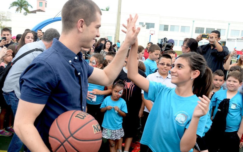 event-miami-april-2014-andrew-played-basketball