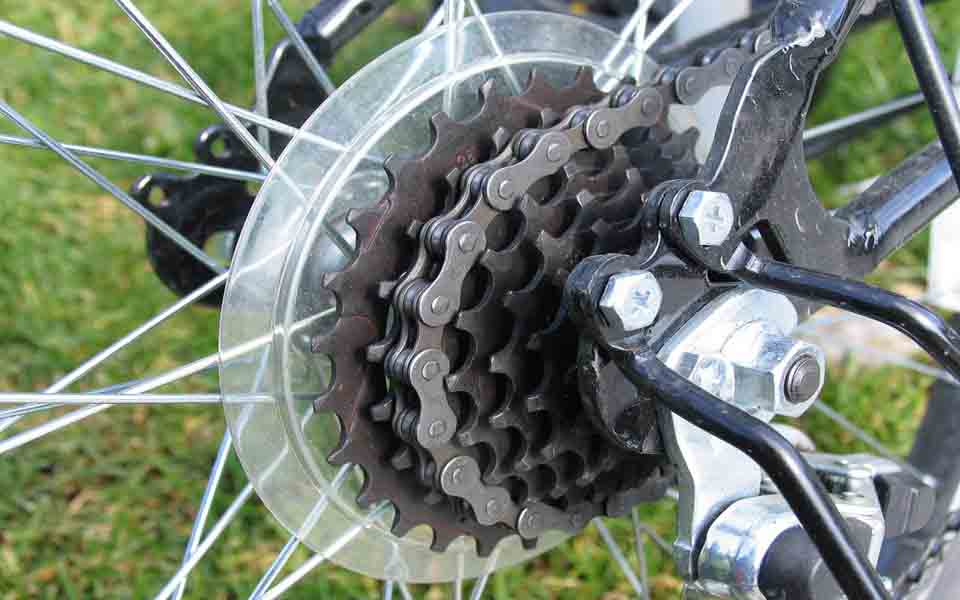 bicycle-mountain-bike-chain1