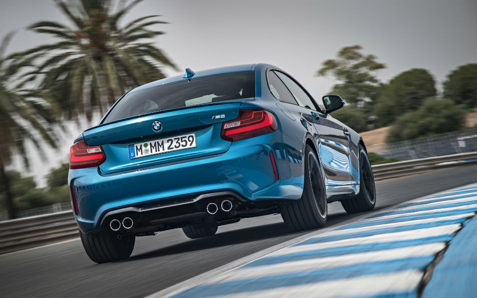 p90199692_highres_the-new-bmw-m2-coupe
