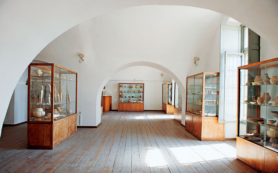 dsc_4110-h-archeological-museum-naxos