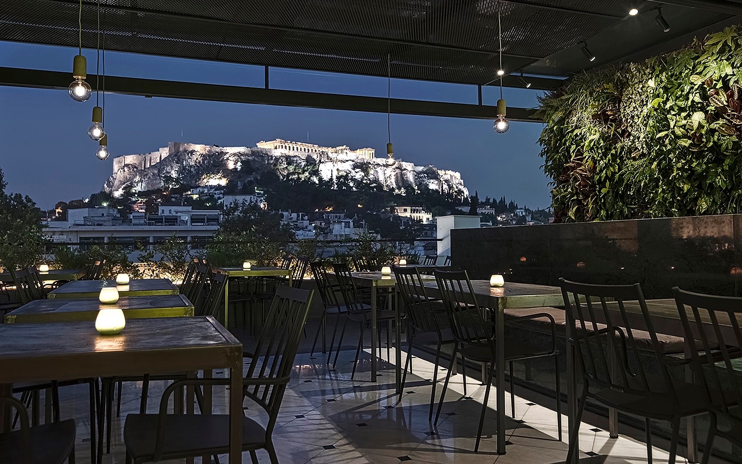 1-the-zillers-athens-boutique-hotel_roof-garden-night