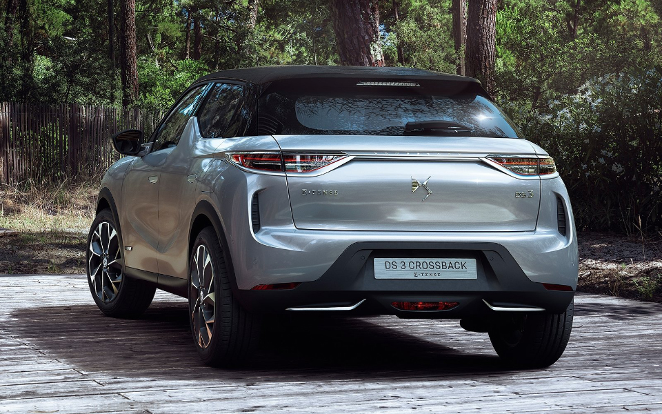 ds-3_crossback-2019-1600-07