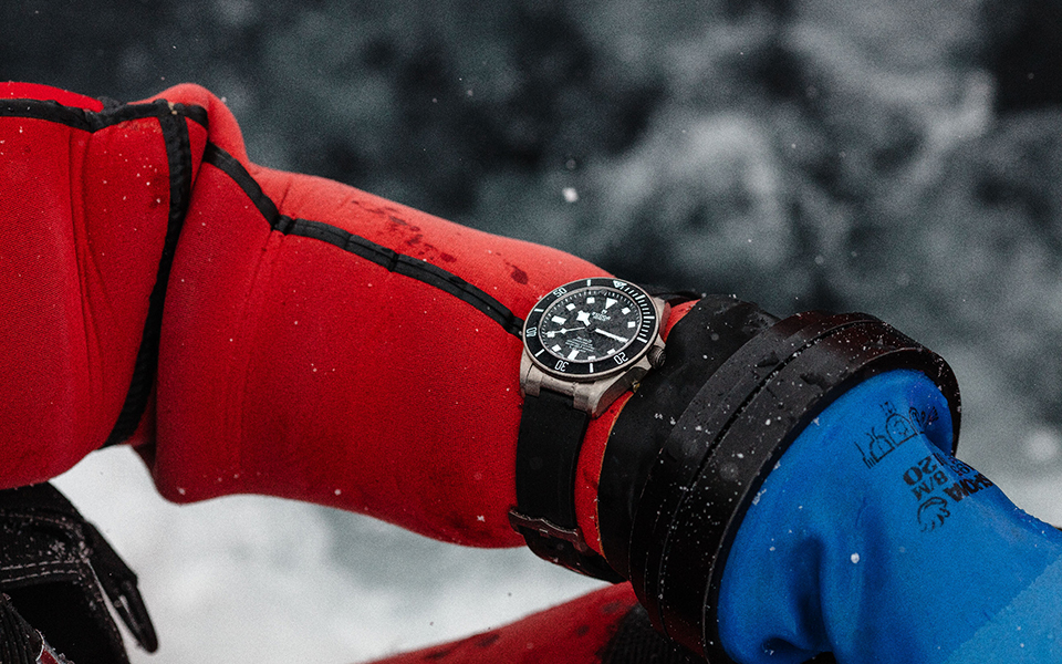 ice-diving-with-pelagos-2