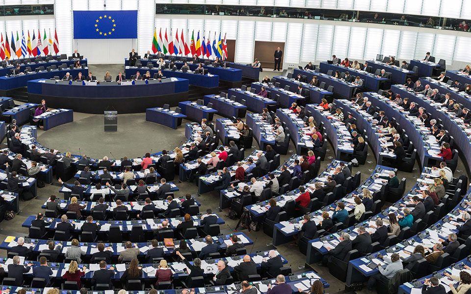 european-parliament-wikimedia-commons-e1516181224568