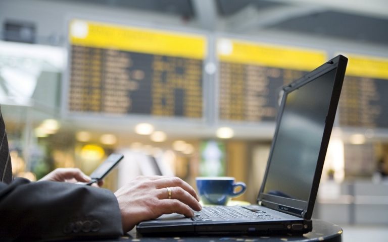 Καναδάς: Παρακολουθήσεις με «δούρειο ίππο» το δίκτυο Wi-Fi μεγάλου αεροδρομίου
