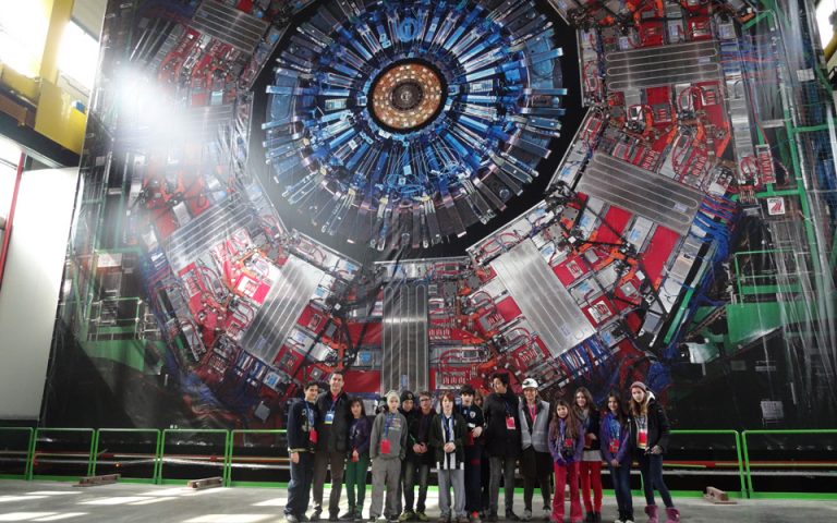 Tα «εκτάκια» που έμαθαν τα μυστικά του CERN