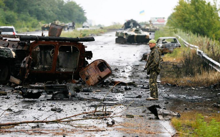 Ο ουκρανικός στρατός πολιορκεί το Ντονέτσκ