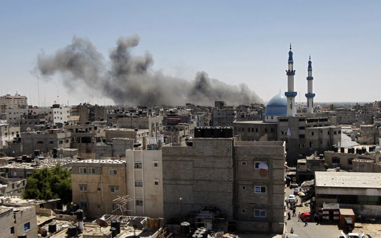 Σφίγγει ο κλοιός του Ισραήλ γύρω από τη Γάζα