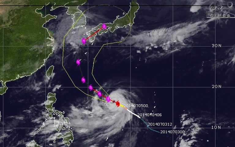 Ιαπωνία: Ο σούπερ τυφώνας Νεογκούρι προσεγγίζει την Οκινάουα