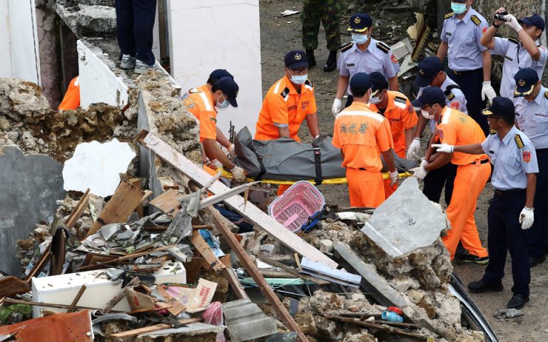 Ταϊβάν: Στους 48 οι νεκροί από τη συντριβή αεροσκάφους της TransAsia Airways