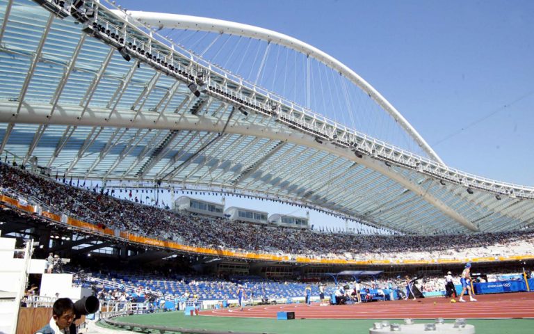 Δύο ολυμπιακά στέγαστρα χωρίς συντήρηση από το 2004