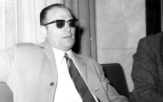 Η χούντα απομάκρυνε τον Μπόμπεκ από την Ελλάδα το καλοκαίρι του ’67, με την κατηγορία της «κατασκοπείας»...