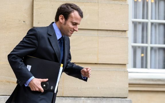 «Ασθενής» η Γαλλία, πρέπει να μεταρρυθμιστεί, δηλώνει ο υπουργός Οικονομίας
