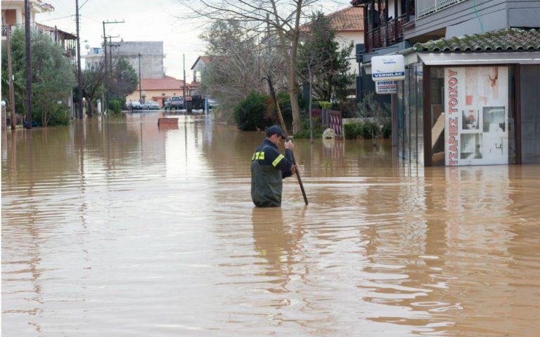 Θεσσαλονίκη: Σημαντικά προβλήματα λόγω έντονης βροχόπτωσης