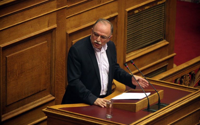 Παπαδημούλης: «Η Ελλάδα είναι μεγαλύτερη από την Lehman Brothers»