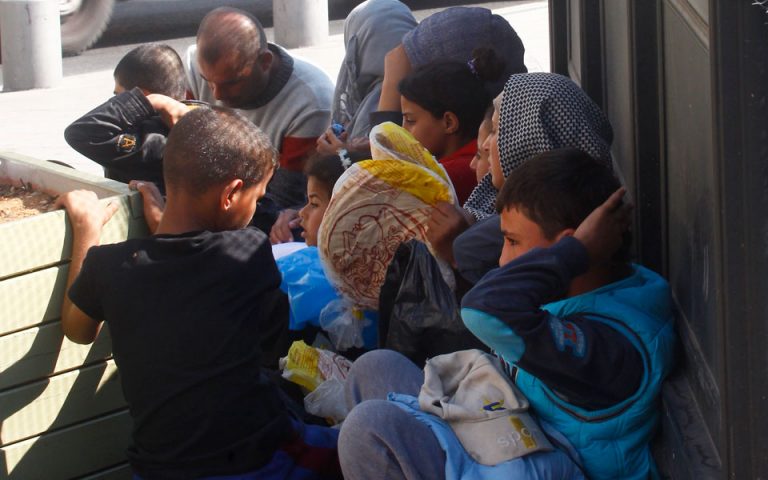 Πρόσφυγες, νομάδες στο κέντρο της πρωτεύουσας