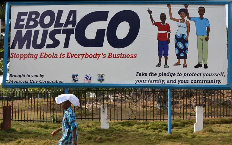 Ο ΠΟΥ ανακοίνωσε το τέλος της επιδημίας του ιού Εμπολα στη Γουινέα