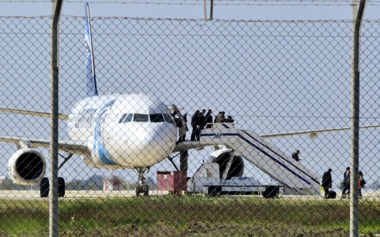 Κύπρος: Η Αίγυπτος ζήτησε την έκδοση του αεροπειρατή