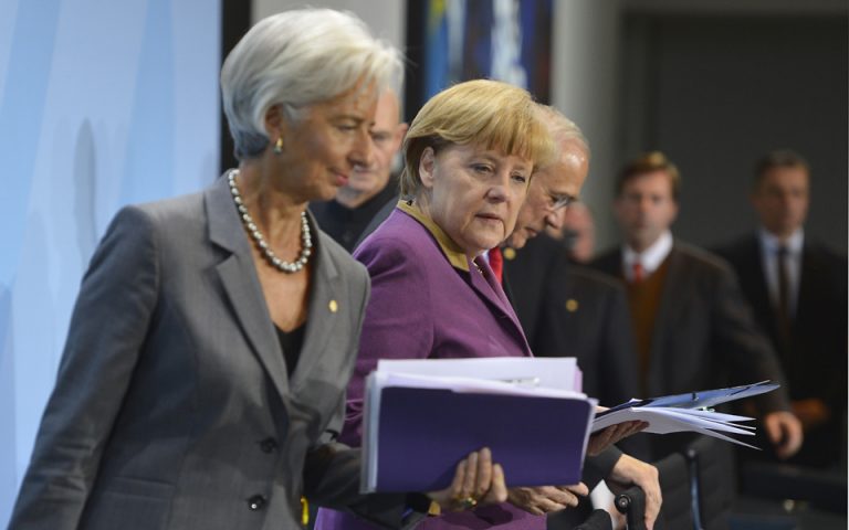 WSJ: Το Βερολίνο πιέζει το ΔΝΤ για την Ελλάδα