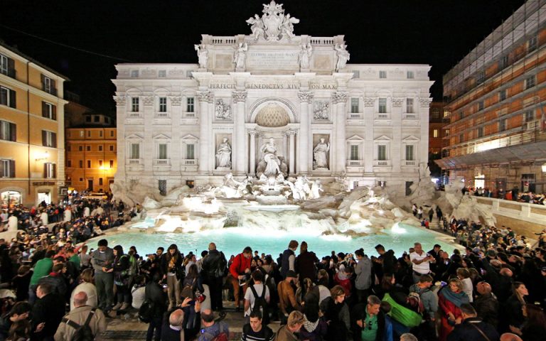 33,3 εκατ. Ιταλοί θα κάνουν διακοπές στον τόπο τους