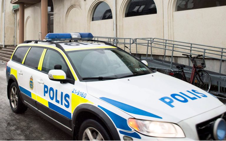 Θάνατος αγοριού από χειροβομβίδα στη Σουηδία