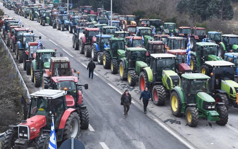 Προς αποκλεισμό των Τεμπών από την Κυριακή οι αγρότες