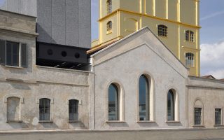 Το νέο κέντρο τεχνών του Ιδρύματος Πράντα στο Μιλάνο, σε σχέδια του Rem Koolhaas.