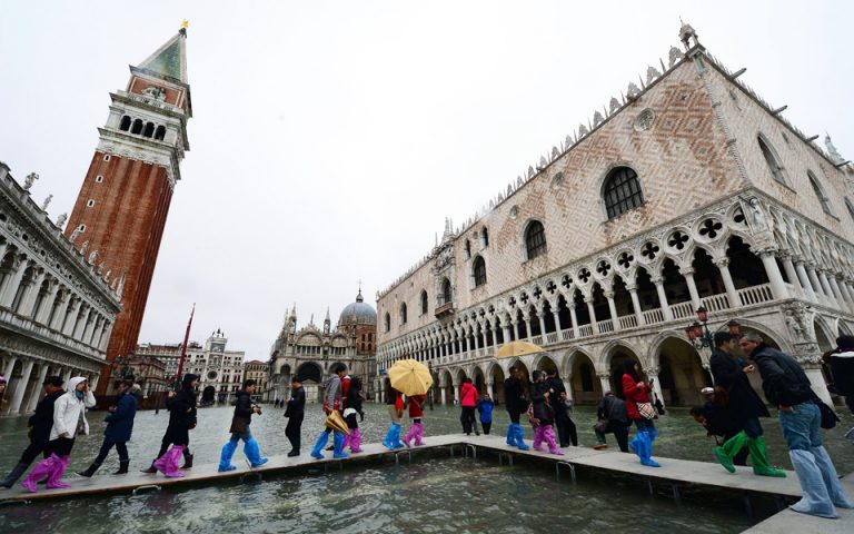 Αίτημα για πλαφόν στους τουρίστες της Βενετίας
