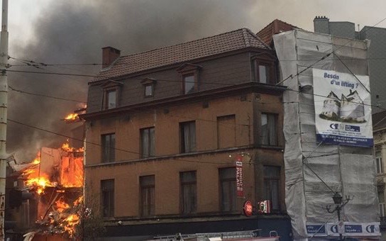 Βέλγιο: Επτά τραυματίες από ισχυρή έκρηξη σε πολυκατοικία στις Βρυξέλλες