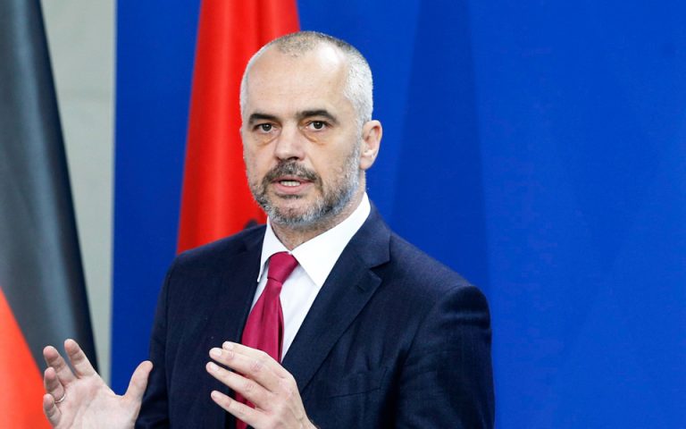 «Συμβιβασμός» ενόψει εκλογών στην Αλβανία