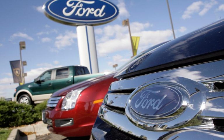 Η μείωση εσόδων οδήγησε σε αλλαγή του CEO της Ford