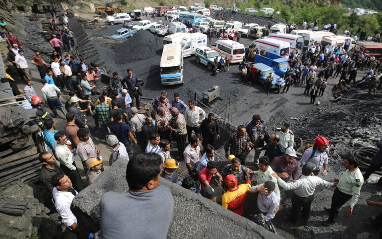 Ιράν: Τουλάχιστον 35 νεκροί από έκρηξη σε ανθρακωρυχείο