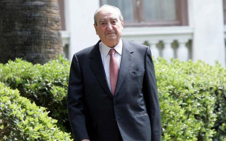Απεβίωσε ο πρώην Πρωθυπουργός Κωνσταντίνος Μητσοτάκης