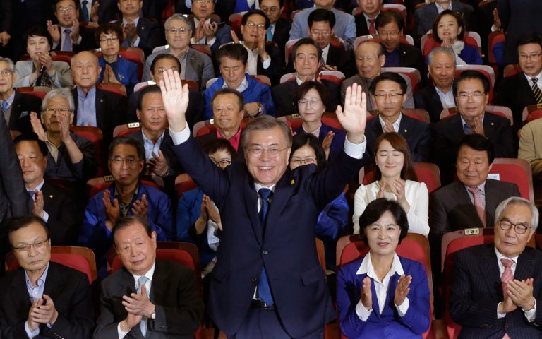 Νέα πολιτική εποχή στη Ν. Κορέα