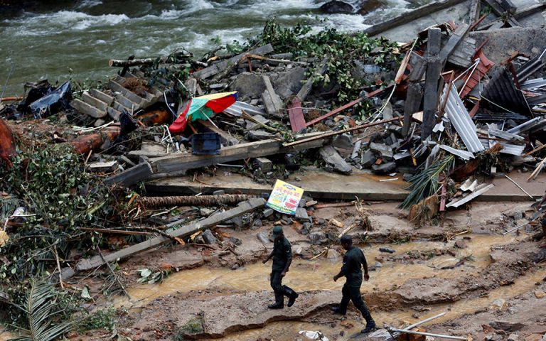 Στους 146 οι νεκροί από πλημμύρες στην Σρι Λάνκα