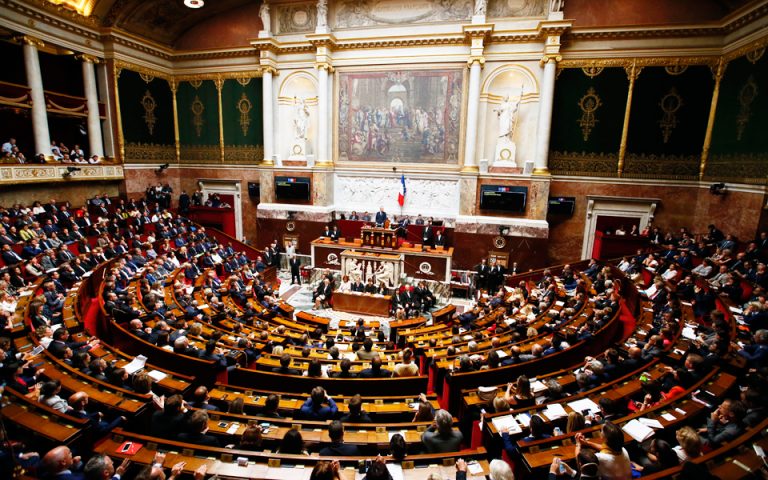 Πρώτη συνεδρίαση της νέας γαλλικής Βουλής