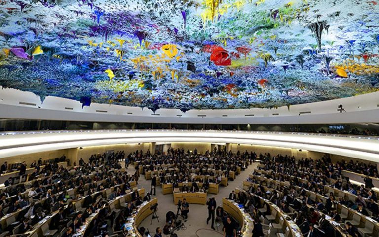 Οι ΗΠΑ απειλούν με αποχώρηση και από το Συμβούλιο Ανθρωπίνων Δικαιωμάτων
