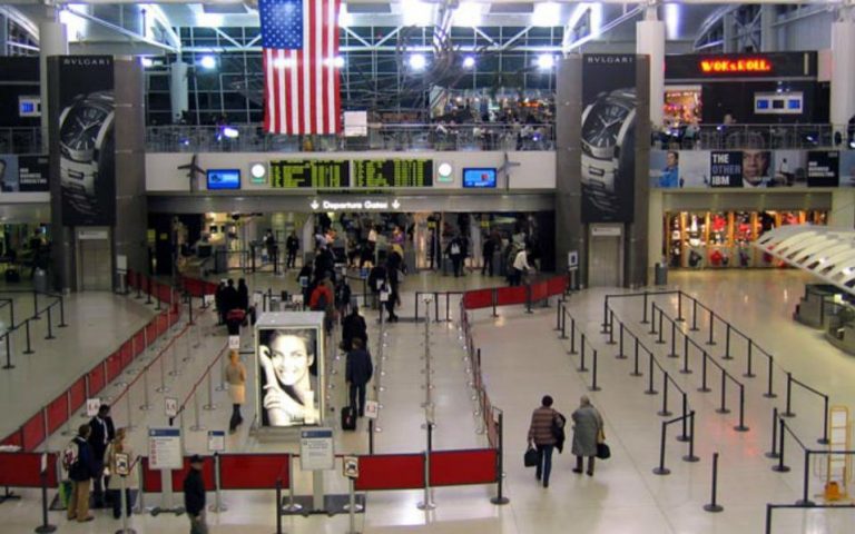 Ως τρομοκρατική ενέργεια ερευνάται το περιστατικό στο διεθνές αεροδρόμιο Mπίσοπ του Μίσιγκαν
