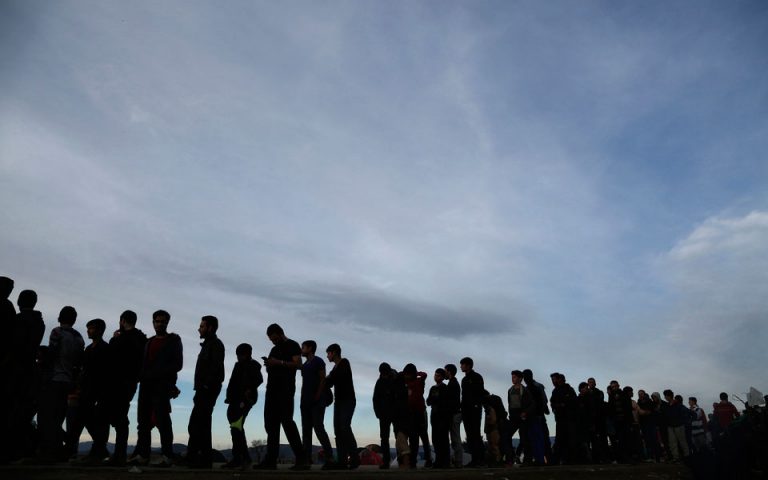 Εξαρθρώθηκε κύκλωμα παράνομης προώθησης μεταναστών σε χώρες της ΕΕ – 12 συλλήψεις