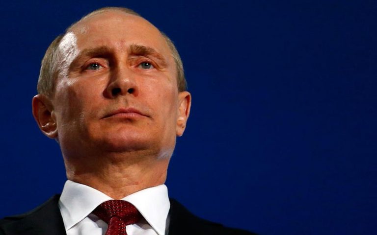 Πούτιν: Αμερικανοί χάκερ θα μπορούσαν να είχαν ενοχοποιήσει τη Μόσχα για τις κυβερνοεπιθέσεις