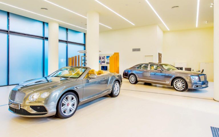 Bentley Athens: Ένας νέος πρωτοποριακός χώρος για τους λάτρεις της αυτοκίνησης