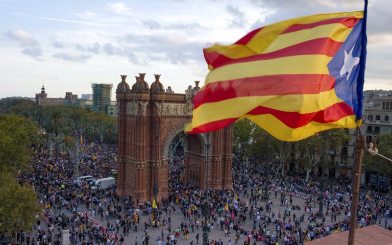 Ισπανία: Πλησιάζουν οι κρίσιμες αποφάσεις για την Καταλωνία