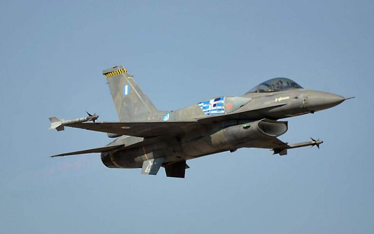 Στη Βουλή φέρνει το θέμα των F-16 η Ν.Δ., που «αδειάζει» Κύρτσο