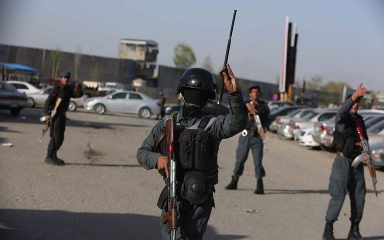 Αφγανιστάν: Βομβιστής-καμικάζι σκότωσε οκτώ ανθρώπους, το ΙΚ ανέλαβε την ευθύνη