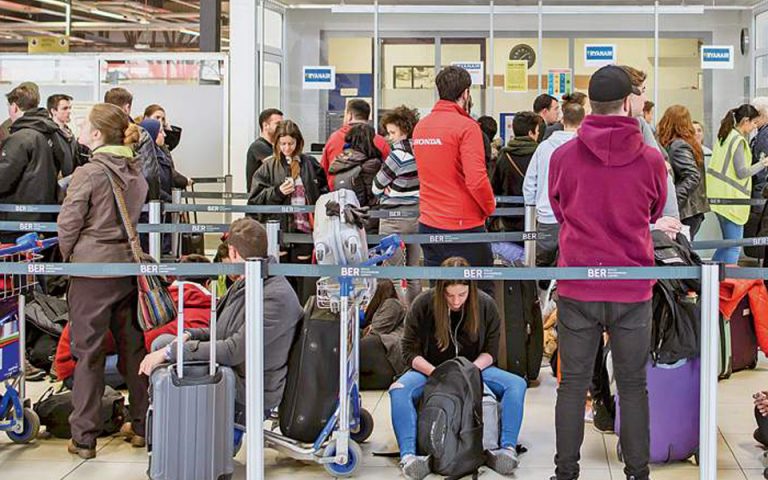 Σε χώρο της Σένγκεν οι έλεγχοι για τους Έλληνες στα γερμανικά αεροδρόμια