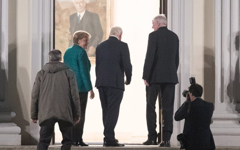 Γερμανία: Σε εξέλιξη η συνάντηση Σταϊνμάιερ με τους πολιτικούς αρχηγούς