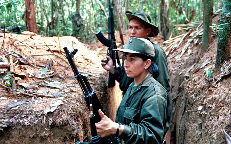 Κολομβία: Οι FARC αφαιρέθηκαν από τον κατάλογο τρομοκρατικών οργανώσεων της Ε.Ε.