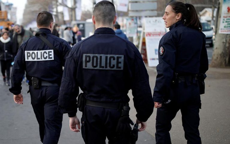 Δέκα συλλήψεις από αντιτρομοκρατικές επιχειρήσεις στη Γαλλία και την Ελβετία