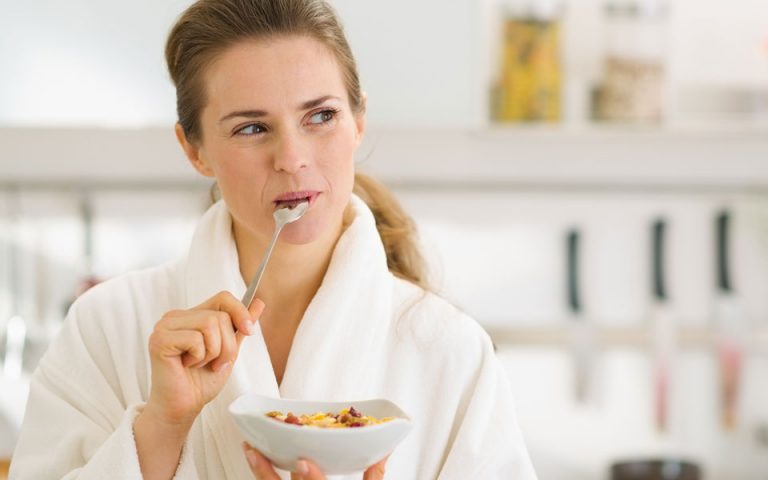 4 tips ώστε να καταφέρεις να τρως υγιεινά