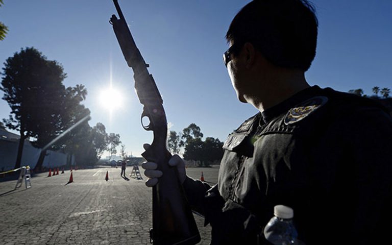 Καλιφόρνια: Πέντε νεκροί από πυροβολισμούς κοντά σε σχολείο